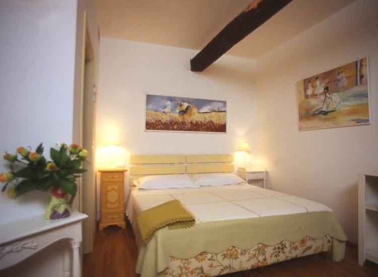 Agriturismo La Vecchia Dolceacqua Villa Стая снимка